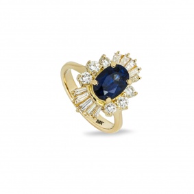 Yellow Gold Sapphire & Diamond Ring